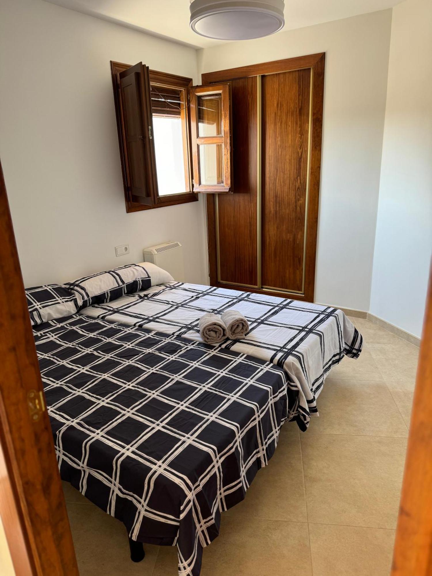 Apartamentos Penaflor 과딕스 외부 사진
